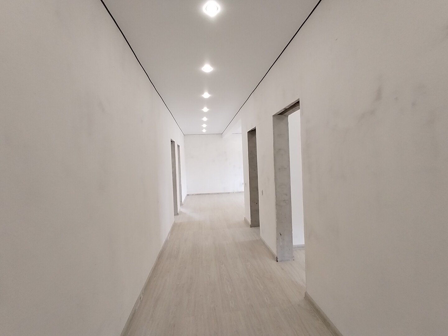 Дом 220 м², участок 10 сот., рп Маркова — фото 7