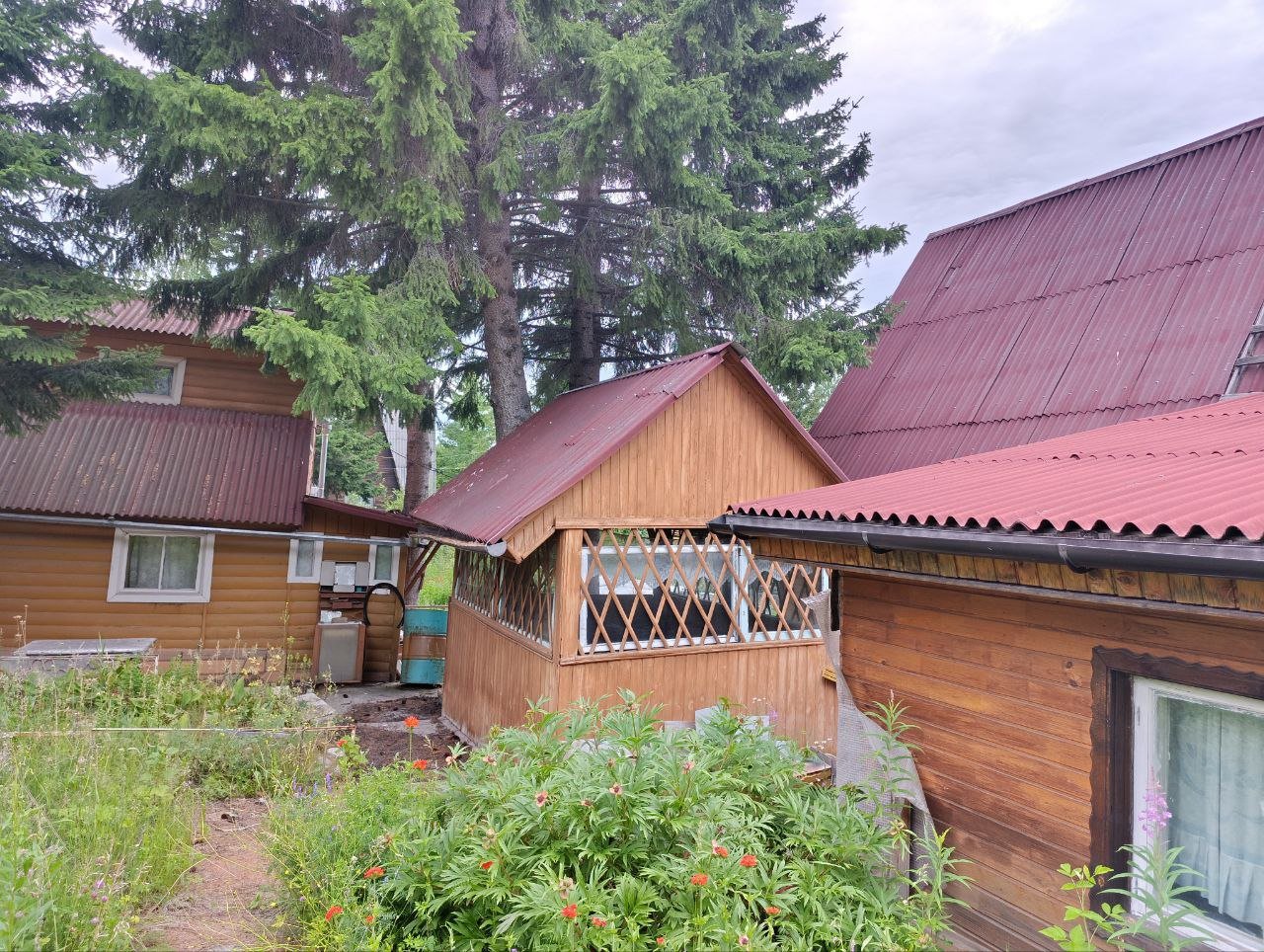 Дом 100 м², участок 10 сот., тер. СНТ Голубые Дали — фото 2