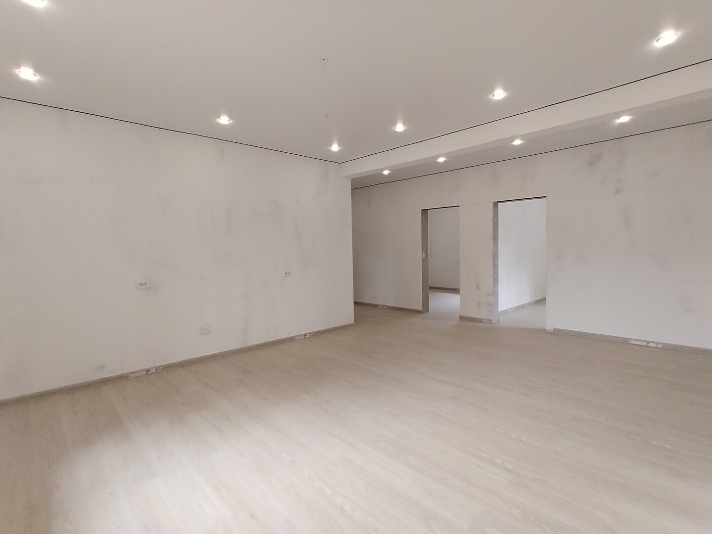 Дом 220 м², участок 10 сот., рп Маркова — фото 2